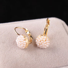 1 Pair New Fashion Jewelry Women Lady Elegant Simulation Pearl Beads Ear Stud Earrings