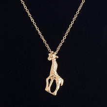 10pcs/lot 2016 Silver Cute Giraffe Long Chain Small Pendant Simple Animal Unique Necklace Girl Gift Party Wholesale Jewelry N150