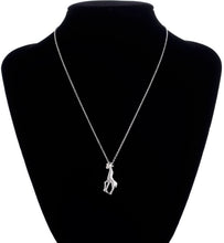 10pcs/lot 2016 Silver Cute Giraffe Long Chain Small Pendant Simple Animal Unique Necklace Girl Gift Party Wholesale Jewelry N150