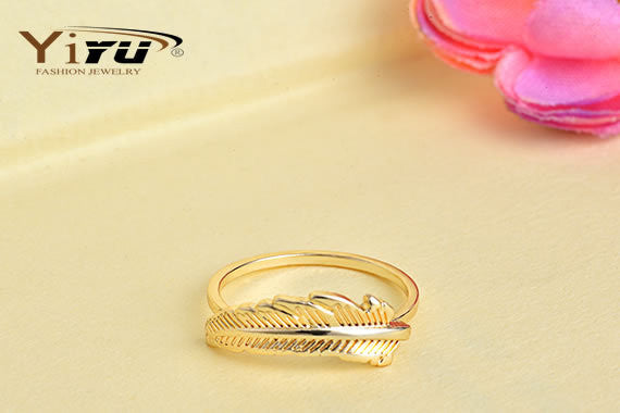 10pcs/lot Gold Color Plated Unique Leaf Ring For Women Cool Leaf Pattern Shape Cute Plant 2015 New Female Finger Ring R132