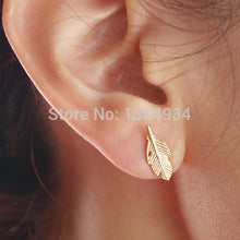 10pcs/lot Hight Quality Leaves Earrings 18K Gold Plated Leaf Earrings Modern Beautiful Stud Earrings for Women E038