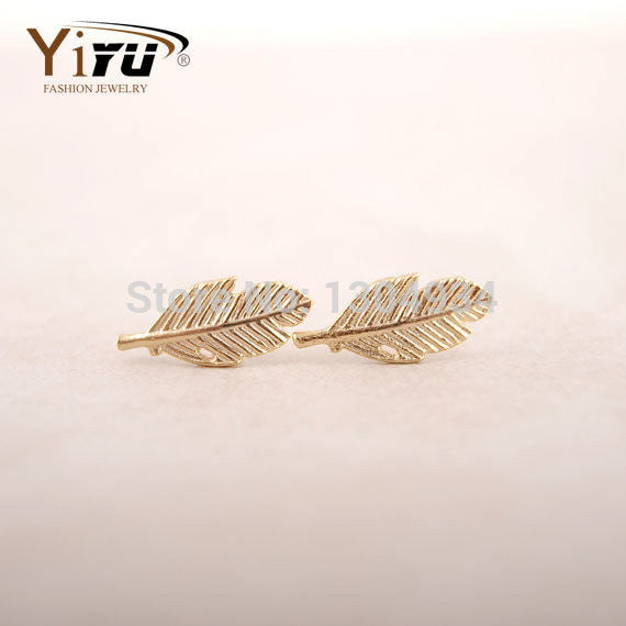 10pcs/lot Hight Quality Leaves Earrings 18K Gold Plated Leaf Earrings Modern Beautiful Stud Earrings for Women E038