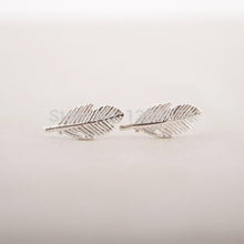 10pcs/lot Hight Quality Leaves Earrings 18K Gold Plated Leaf Earrings Modern Beautiful Stud Earrings for Women E038