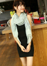 150 * 60cm New Fashion Velvet Chiffon Scarf retro blue and white chiffon scarves Ms. tide models Scarves wholesale