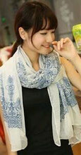 150 * 60cm New Fashion Velvet Chiffon Scarf retro blue and white chiffon scarves Ms. tide models Scarves wholesale