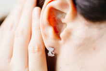 1PC Gold&Silver&Rose Gold Plated Cat and Fish Bone Stud Post Earring For Women Simple Cute Animal Ear Stud E053