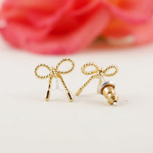 1pc 2016 Gold&Silver&Rose Gold Plated Little Twist Bow Knot Stud Earrings For Women Cute Simple Ear Stud Fashion Jewelry E049