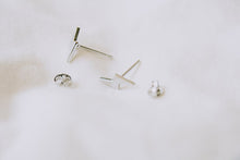 1pc Gold&Silver&Rose Gold Platinum Plated Thunderbolt Stud Earrings For Women Elegant Unique Jewelry Cute Ear Studs E050