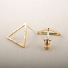 10pcs/lot Gold&Silver&Rose Open Triangle Studs Earrings Graceful Unobtrusive Wholesale Fashion Ear Studs E008
