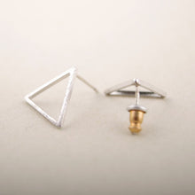 10pcs/lot Gold&Silver&Rose Open Triangle Studs Earrings Graceful Unobtrusive Wholesale Fashion Ear Studs E008